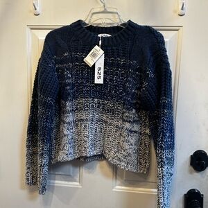 525 Bloomingdale’s America Women's Navy and Charcoal Sweater Sz XS